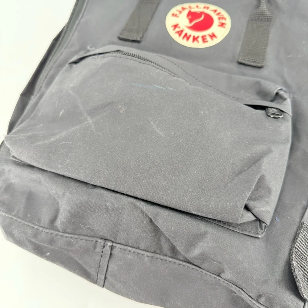 Fjällräven Kånken Water Resistant Backpack Black FLAWS
